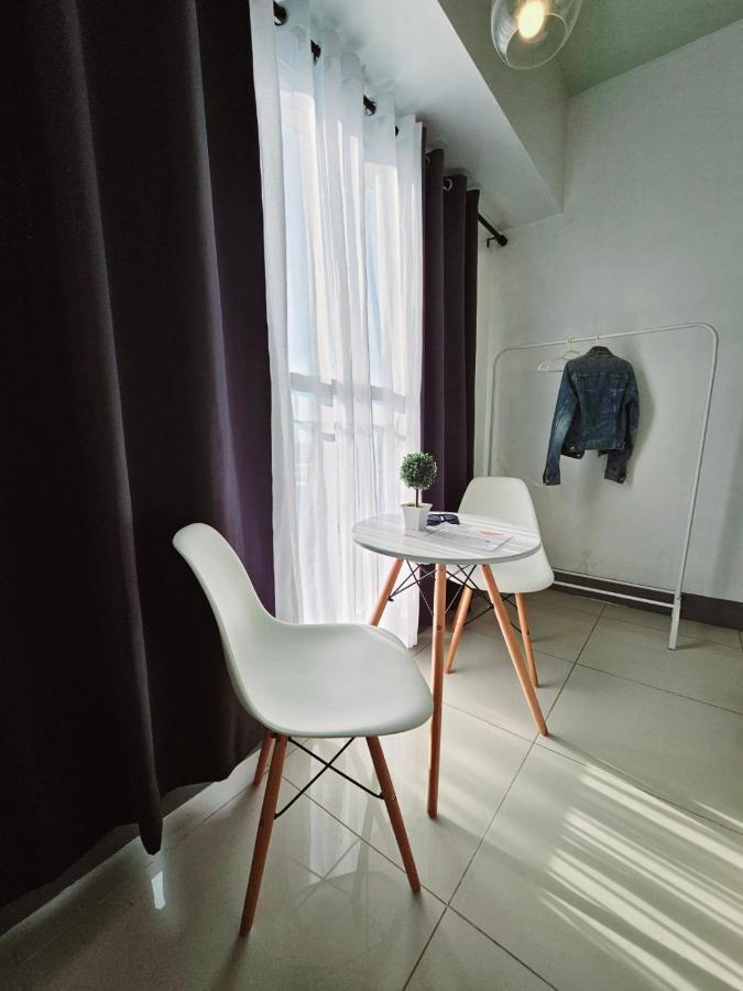 Tagaytay Nordic Nest Staycation At Wind Residences With Netflix Wifi Near Sky Ranch Tagaytay City Bagian luar foto